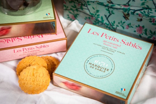 Biscuiti Sablés cu bucati de caramel cu unt sarat, 100 g ℮, La Sablésienne, Franta