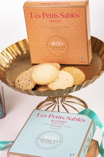 Biscuiti Sablés cu bucati de caramel cu unt sarat, 100 g ℮, La Sablésienne, Franta