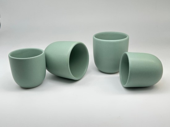 Set 3 cesti cafea ceramica (250ml, 150ml, 80ml), pahare Novum Mint Green, verde menta pudrat mat, gresie glazurata manual
