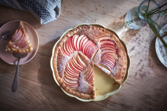 Tava tarte, ceramica, 31cm, Vanilla, "Madeleine" - Emile Henry