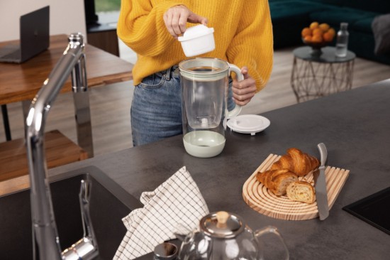 Cana filtranta Editie Aniversara 60 ani, din sticla, BRITA, 2,5 L, Maxtra PRO (lightgreen)