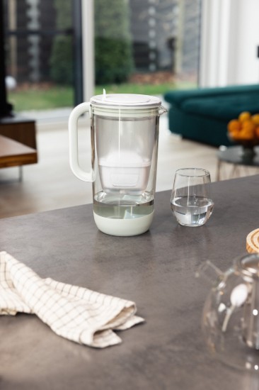 Cana filtranta Editie Aniversara 60 ani, din sticla, BRITA MAXTRA (Light Green), 1 x filtru Pure Performance