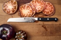 Cutit universal, lama zimtata, 13cm, "ZWILLING Pro" - Zwilling