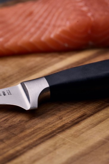 Cutit pentru dezosat, 14cm, "TWIN Four Star" - Zwilling
