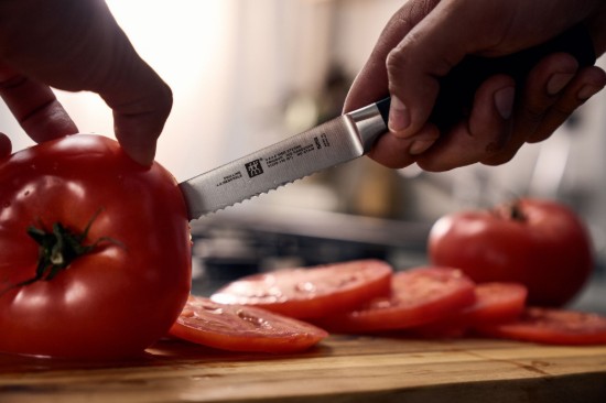 Cutit universal, lama zimtata, 13cm, "TWIN Four Star" - Zwilling