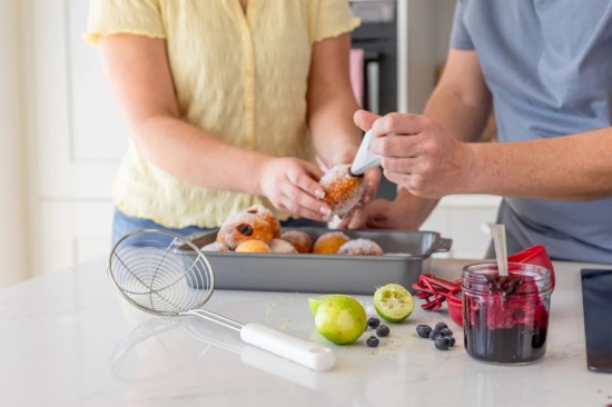 Paleta strecuratoare, inox, 35,5 cm, "Classic", Porcelain White - KitchenAid