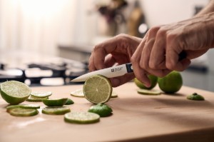 Cutit pentru decojit, 10cm, "ZWILLING Gourmet" - Zwilling