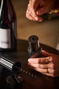 Tirbuson cu spirala continua si cutter folie, 16,3 cm, "Open" - Peugeot
