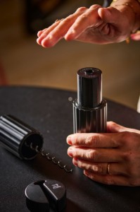 Tirbuson cu spirala continua si cutter folie, 16,3 cm, "Open" - Peugeot