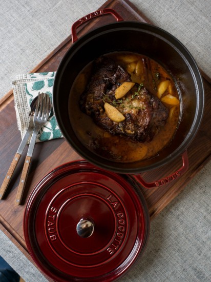 Oala Cocotte fonta, 28cm/6,7L, Grenadine - Staub