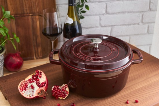Oala Cocotte fonta, 24cm/3,8L, Grenadine - Staub