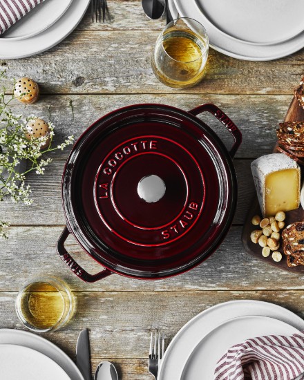 Oala Cocotte fonta, 24cm/3,8L, Grenadine - Staub