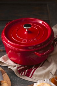 Oala Cocotte fonta, 24cm/3,8L, Cherry - Staub