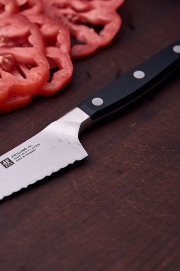 Cutitul bucatarului lama zimtata, 14cm, "ZWILLING Pro" - Zwilling