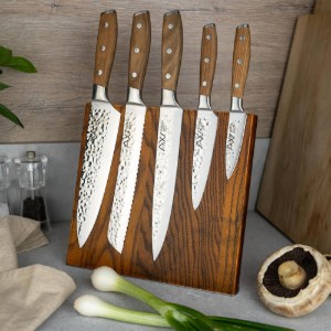 Suport magnetic pentru 5 cutite, lemn, "Rockingham Forge" - Grunwerg