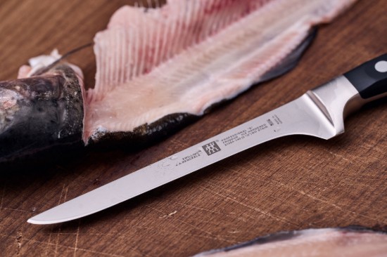 Cutit pentru dezosat, 14cm, "Professional S" - Zwilling