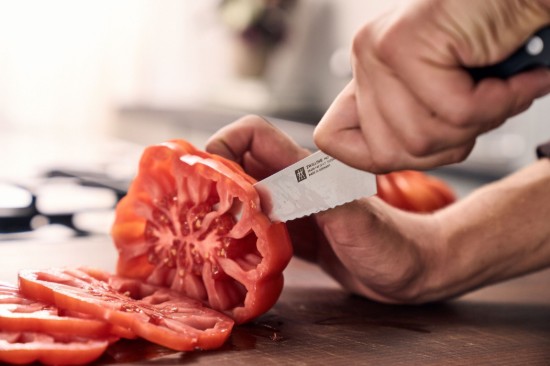 Cutitul bucatarului lama zimtata, 14cm, "ZWILLING Pro" - Zwilling