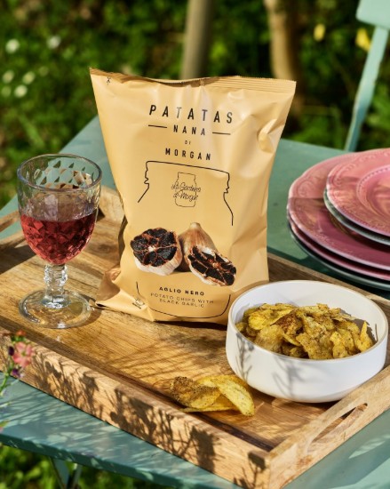 Chipsuri Patatas Nana cu usturoi negru by Morgan, 100 g ℮ - Patatas Nana