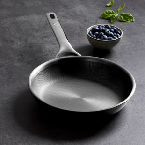 Tigaie inox, 26 cm, "Titanium One" - BRA